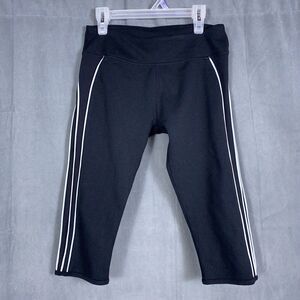 Fabletics Polar Crop Women’s XS Athletic Leggings Black Cropped Capri CS1514509